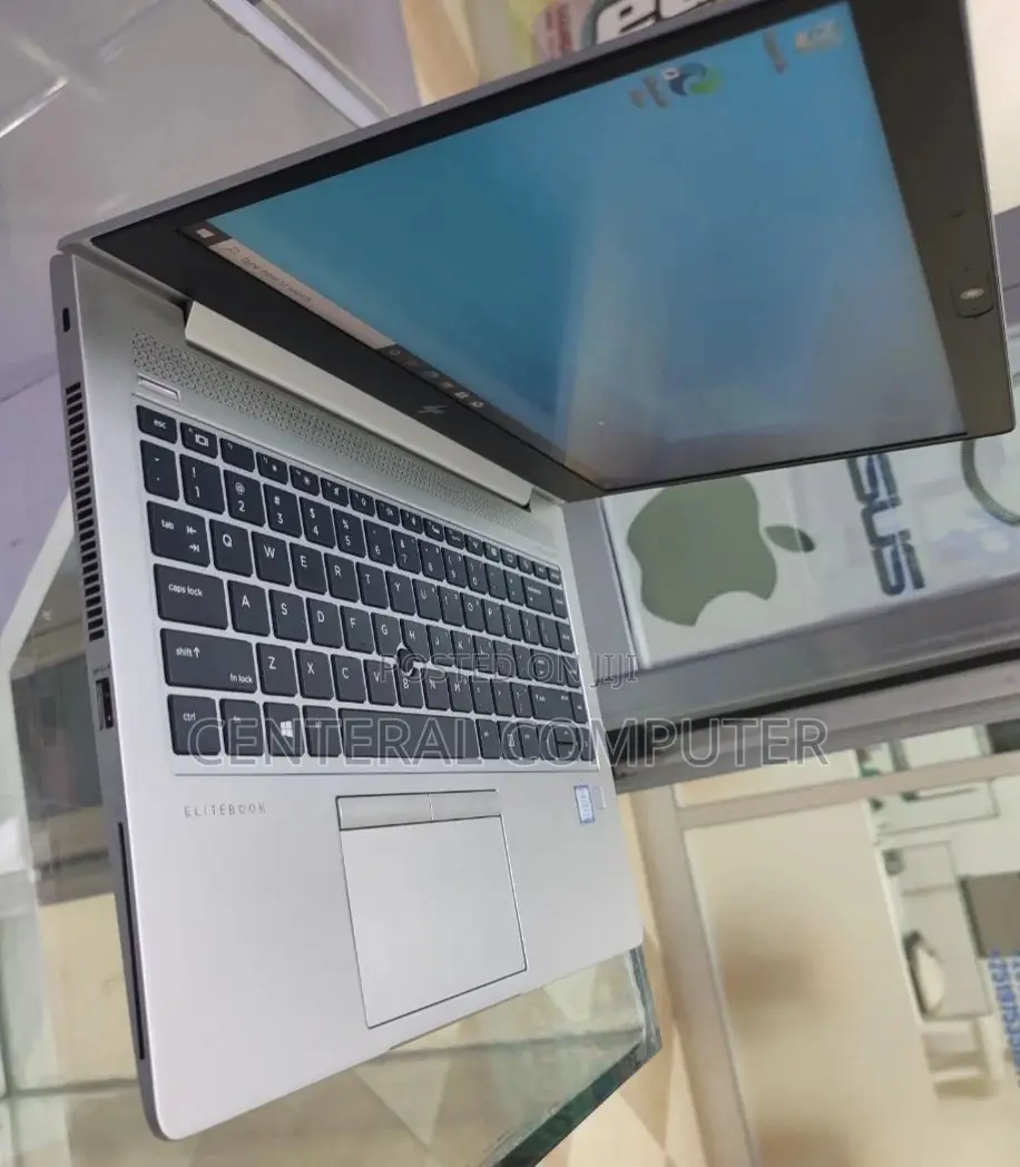 New Laptop HP EliteBook 840 G5 8GB Intel Core I7 SSD 512GB