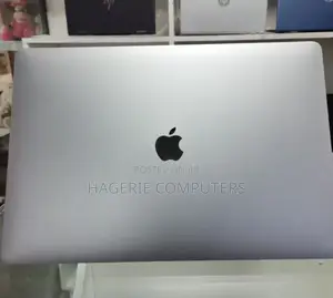 New Laptop Apple MacBook Pro 2017 16GB Intel Core I7 SSD 512GB