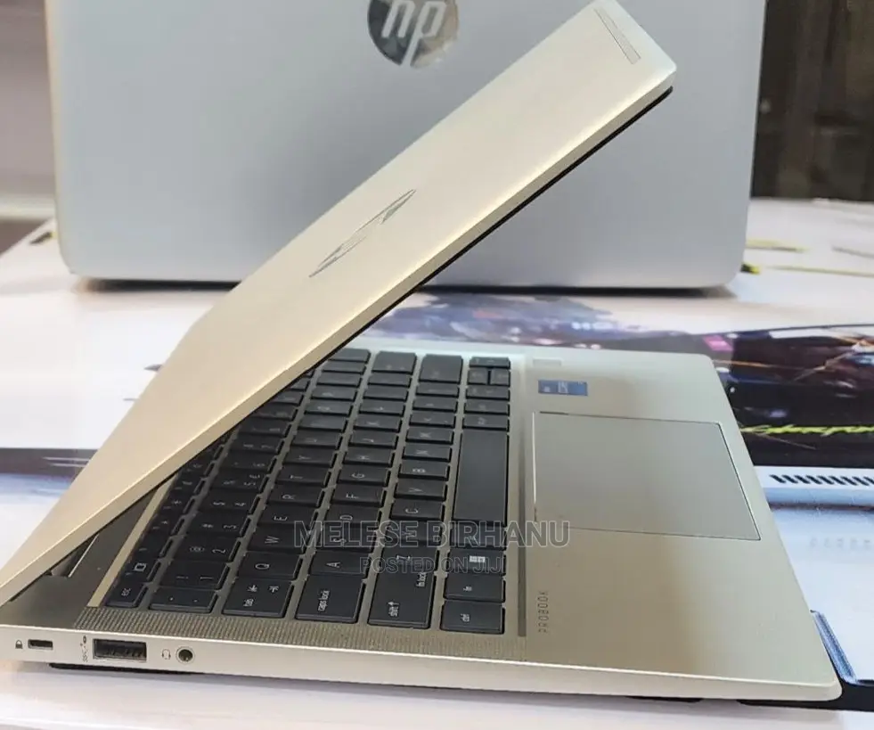 New Laptop HP 8GB Intel Core i7 SSD 512GB