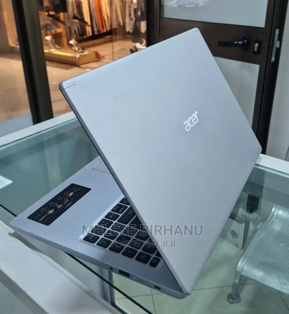 New Laptop Acer Aspire 5 8GB AMD Ryzen 5 SSD 512GB
