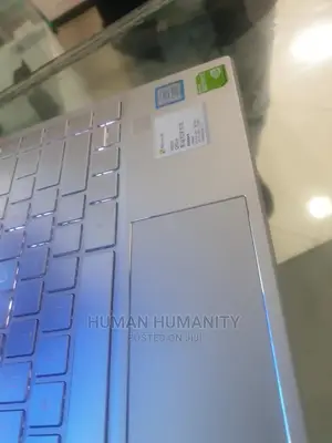 New Laptop HP Pavilion 15 8GB Intel Core I7 SSD 512GB