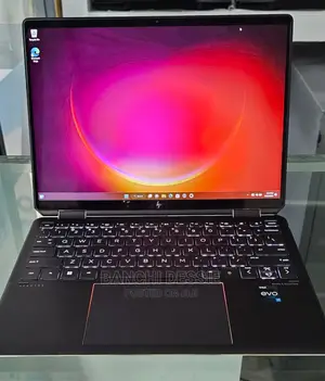 Photo - New Laptop HP Spectre 16GB Intel Core I7 SSD 1T