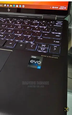 New Laptop HP Spectre 16GB Intel Core I7 SSD 1T