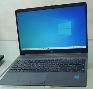 New Laptop HP Stream Notebook 8GB Intel Core I3 HDD 1T