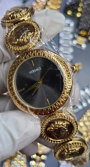 Versace የሴቶች ሰዓት