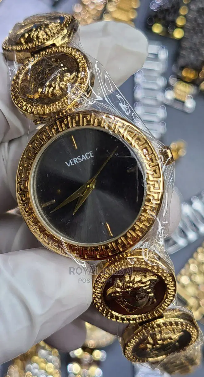 Versace የሴቶች ሰዓት