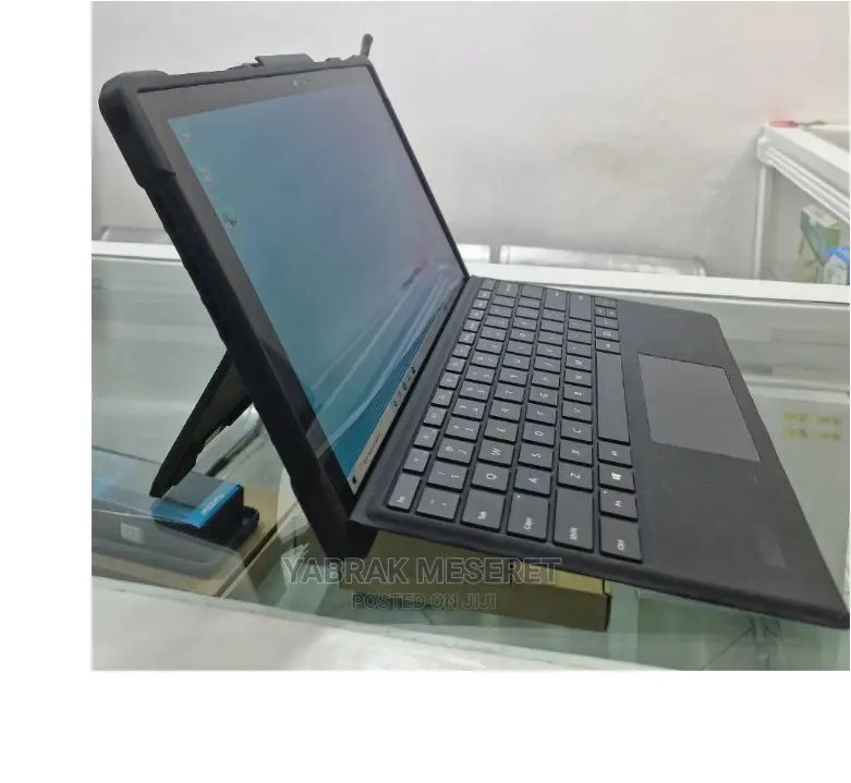 New Laptop Microsoft Surface Pro 6 8GB Intel Core I5 SSD 256GB