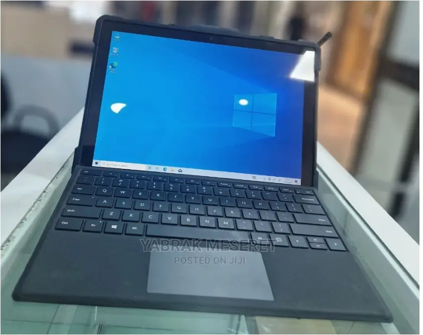 New Laptop Microsoft Surface Pro 6 8GB Intel Core I5 SSD 256GB