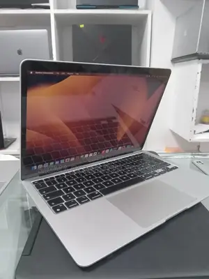 New Laptop Apple MacBook Air 2020 M1 8GB Apple M1 SSD 256GB