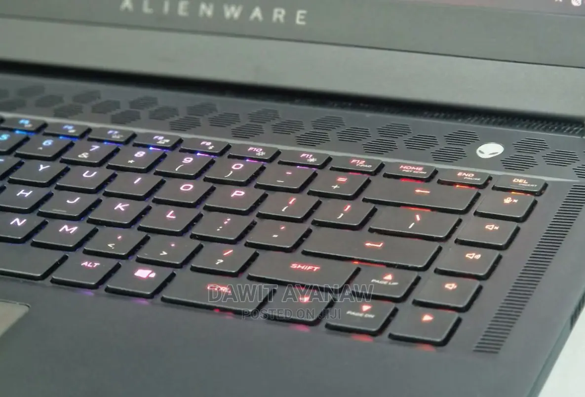 New Laptop Dell Alienware X15 R1 32GB Intel Core I7 SSD 1T