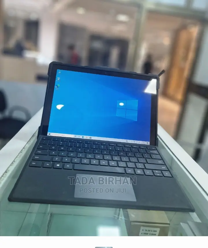 New Laptop Lenovo ThinkPad Yoga 8GB Intel Core I5 SSD 512GB