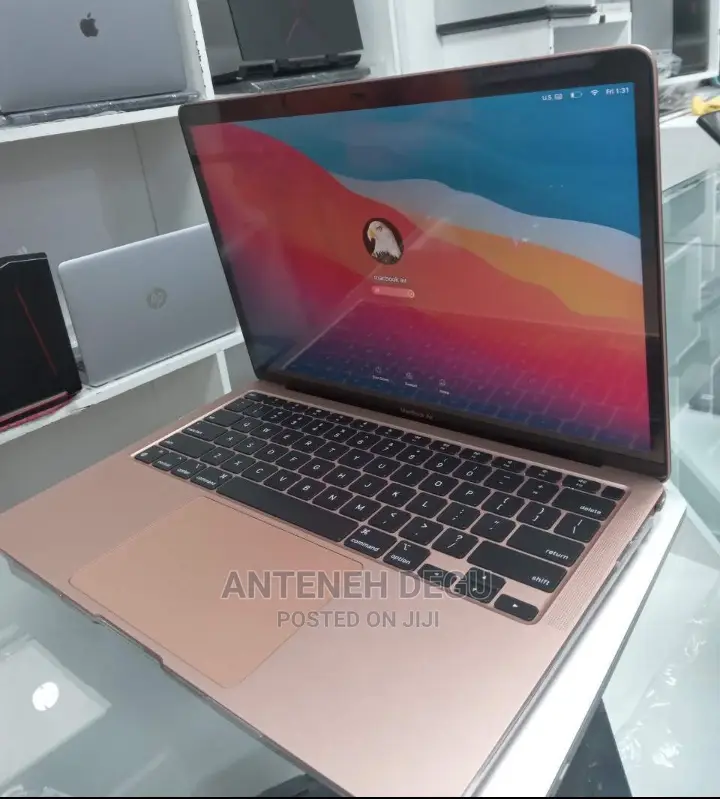 New Laptop Apple MacBook Air 2020 M1 8GB Apple M1 SSD 512GB