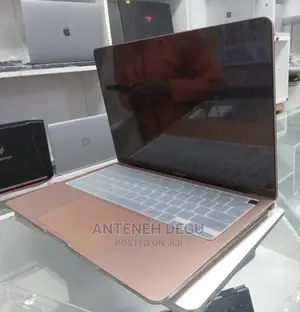 New Laptop Apple MacBook Air 2020 M1 8GB Apple M1 SSD 512GB