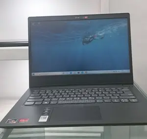 New Laptop Lenovo 8GB AMD Ryzen 5 SSD 1T