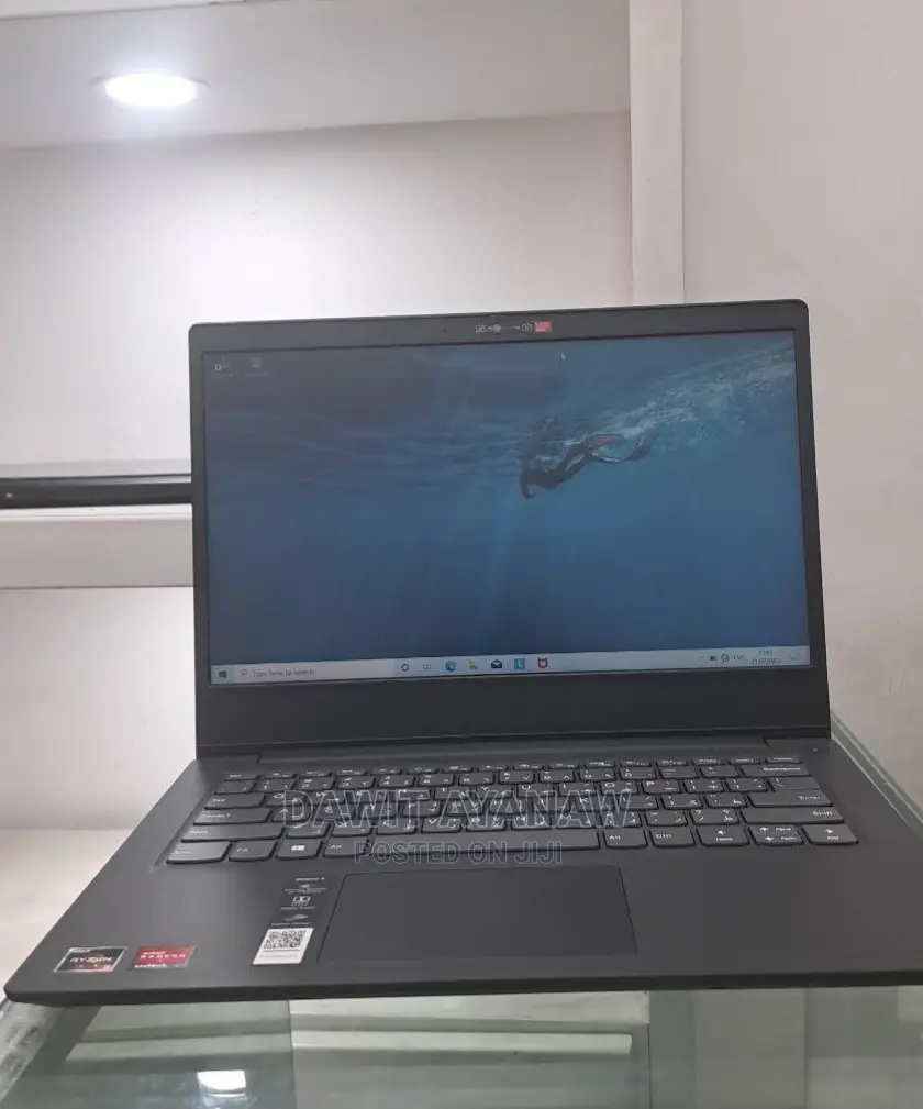 New Laptop Lenovo Ideapad 3 16GB AMD Ryzen 5 SSD 256GB