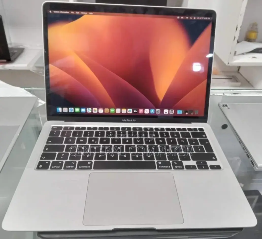 New Laptop Apple MacBook Air 2020 M1 8GB Apple M1 SSD 256GB