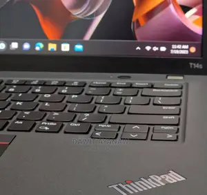 Photo - New Laptop Lenovo ThinkPad T14 G3 16GB Intel Core I7 SSD 512GB