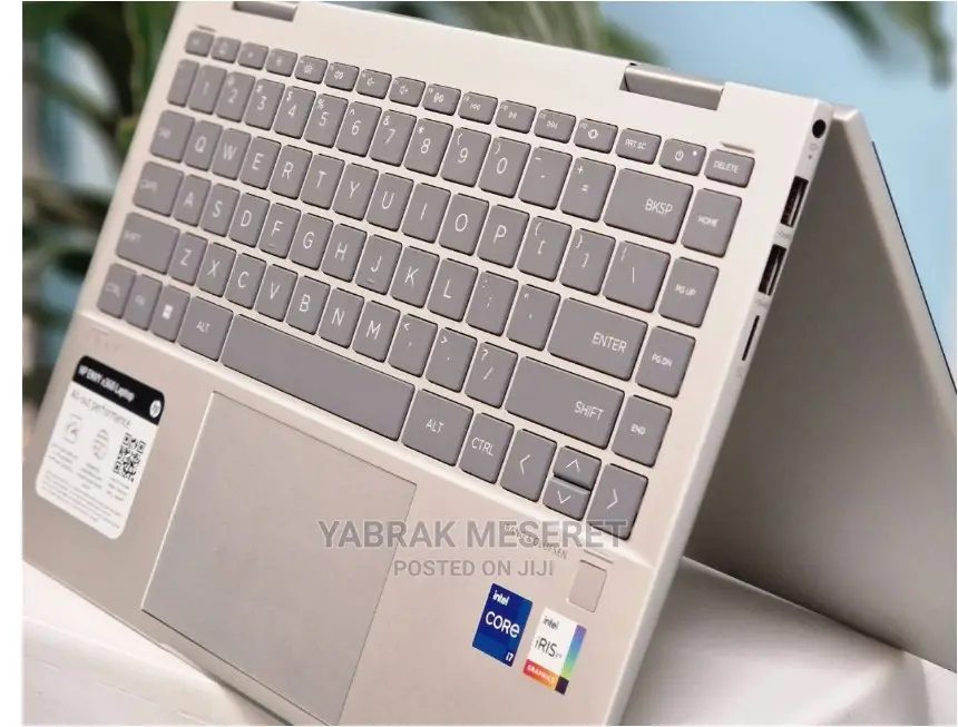 New Laptop HP Envy 13 16GB Intel Core I7 SSD 1T