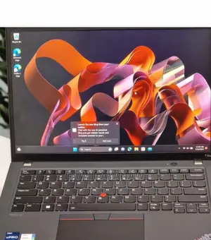 New Laptop Lenovo ThinkPad T14 G3 16GB Intel Core I7 SSD 512GB