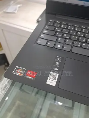 New Laptop Lenovo Ideapad 3 8GB AMD Ryzen 5 SSD 256GB