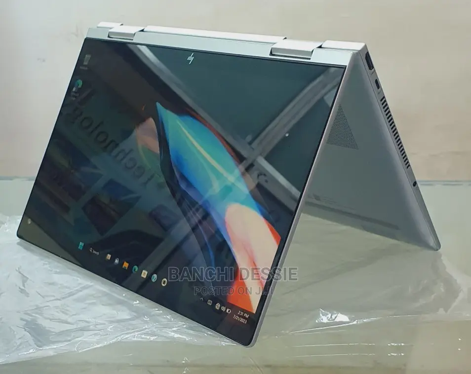 New Laptop HP Envy X360 16GB Intel Core I7 SSD 256GB