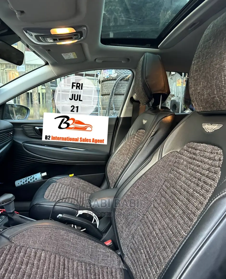 Hyundai Casper 2022 Silver