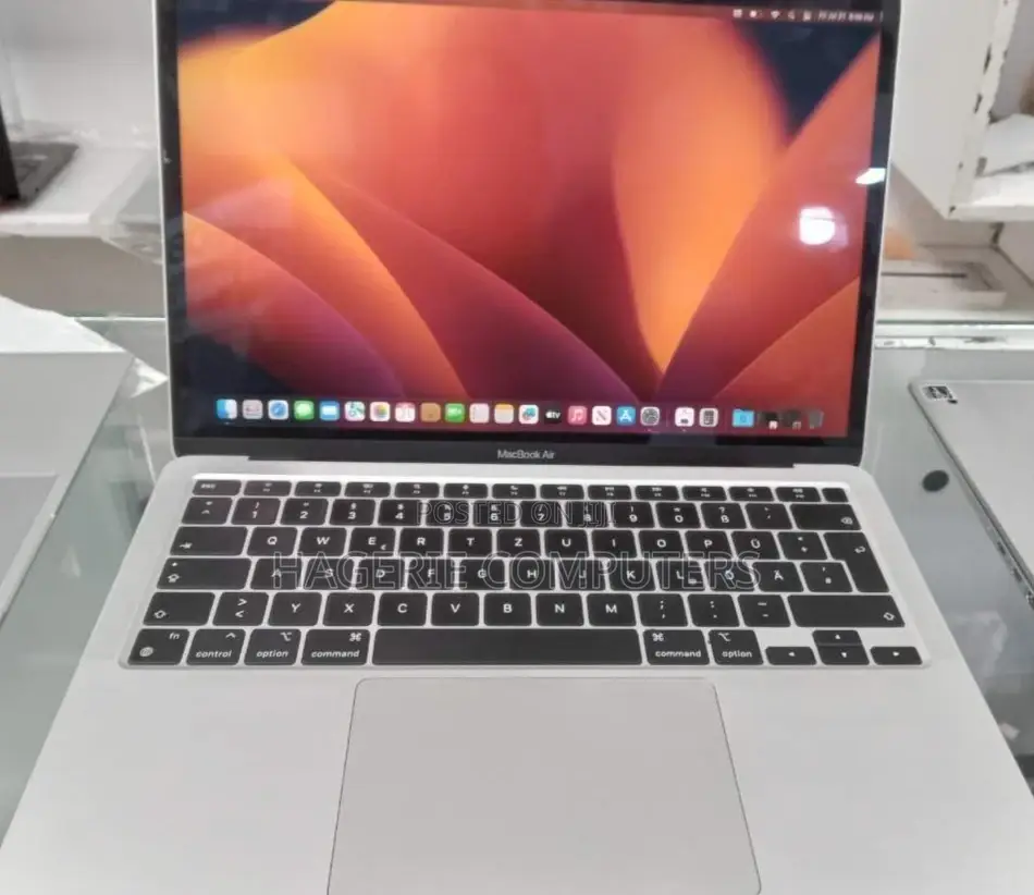 New Laptop Apple MacBook Air 2020 M1 8GB SSD 256GB