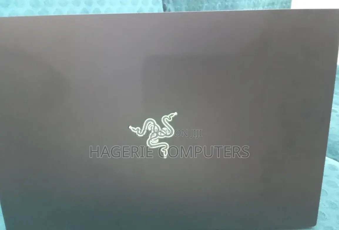 New Laptop Razer Blade Advanced 16GB Intel Core I7 SSD 512GB