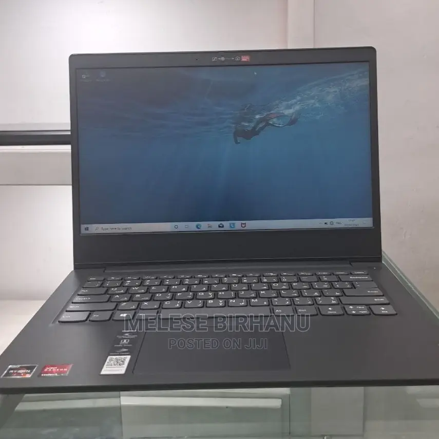 New Laptop Lenovo Ideapad 3 8GB AMD Ryzen 5 SSD 256GB