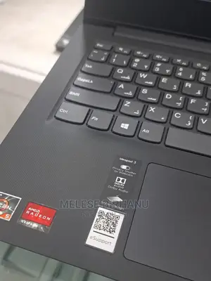 New Laptop Lenovo Ideapad 3 8GB AMD Ryzen 5 SSD 256GB