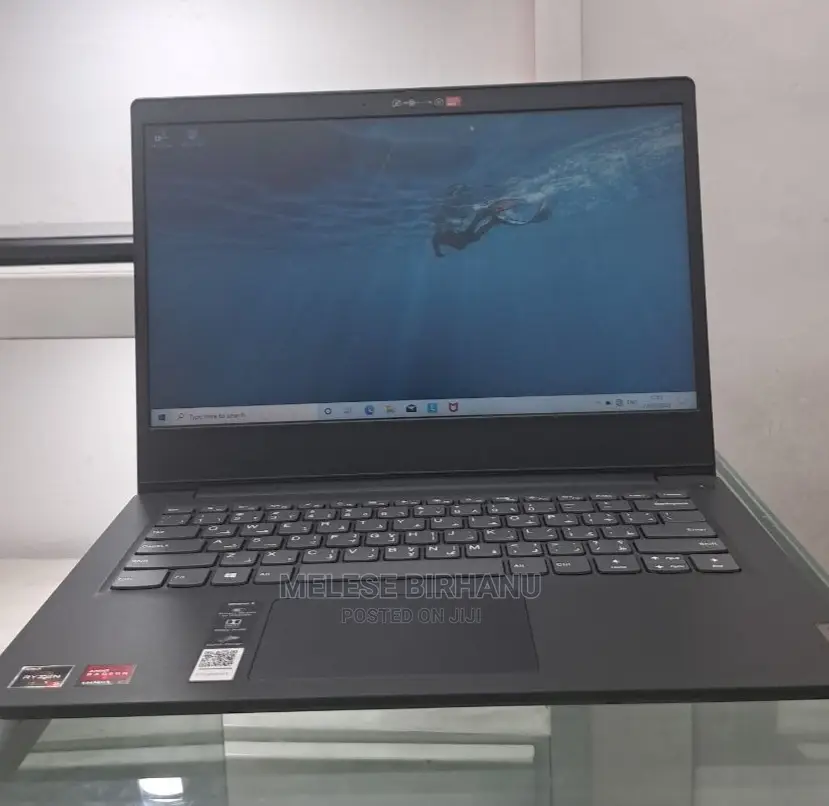 New Laptop Lenovo Ideapad 3 8GB AMD Ryzen 5 SSD 256GB