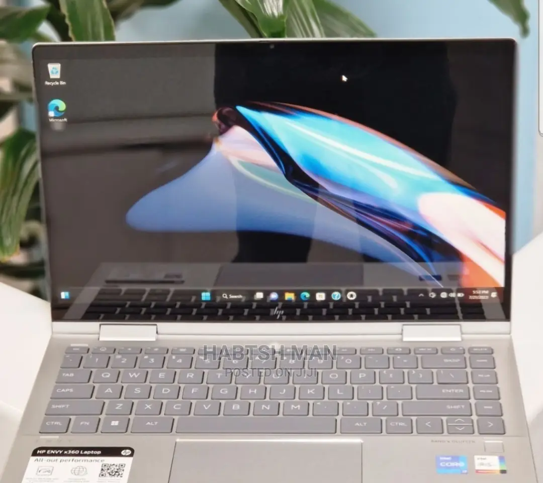 New Laptop HP Envy X360 16GB Intel Core I7 SSD 1T