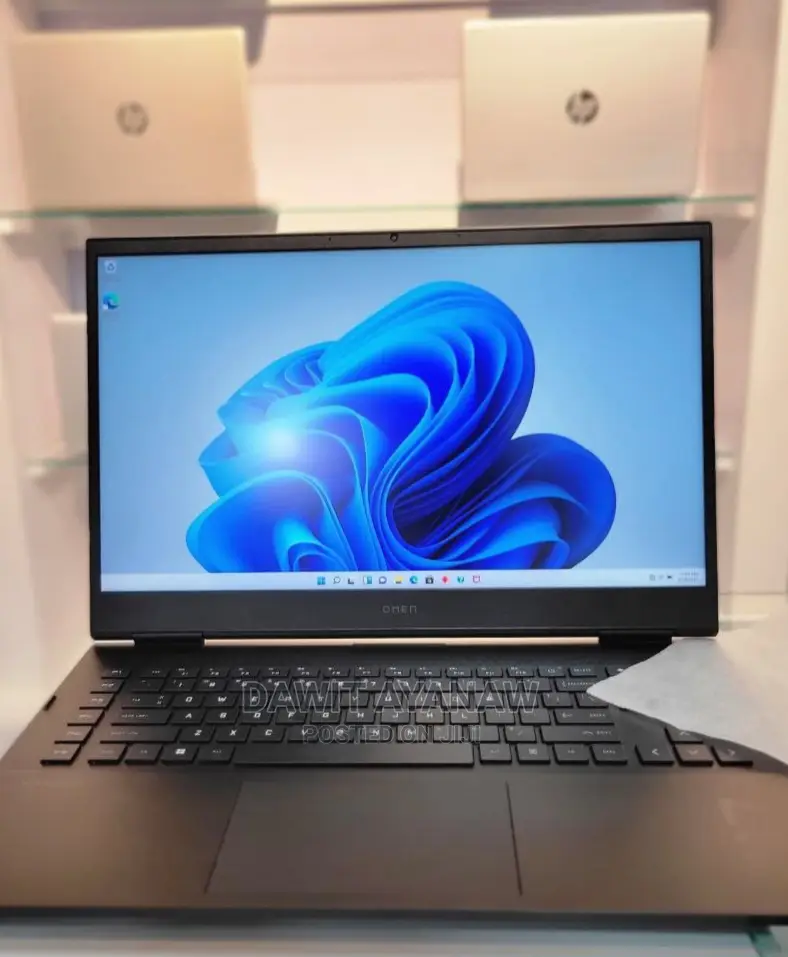 New Laptop HP Omen 16 16GB Intel Core I7 SSD 512GB