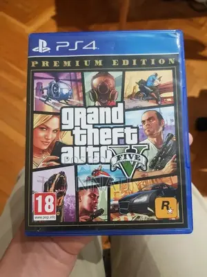 Photo - GTA v for Ps4 Ps5