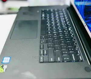 Photo - New Laptop Dell XPS 15 16GB Intel Core I7 SSD 1T