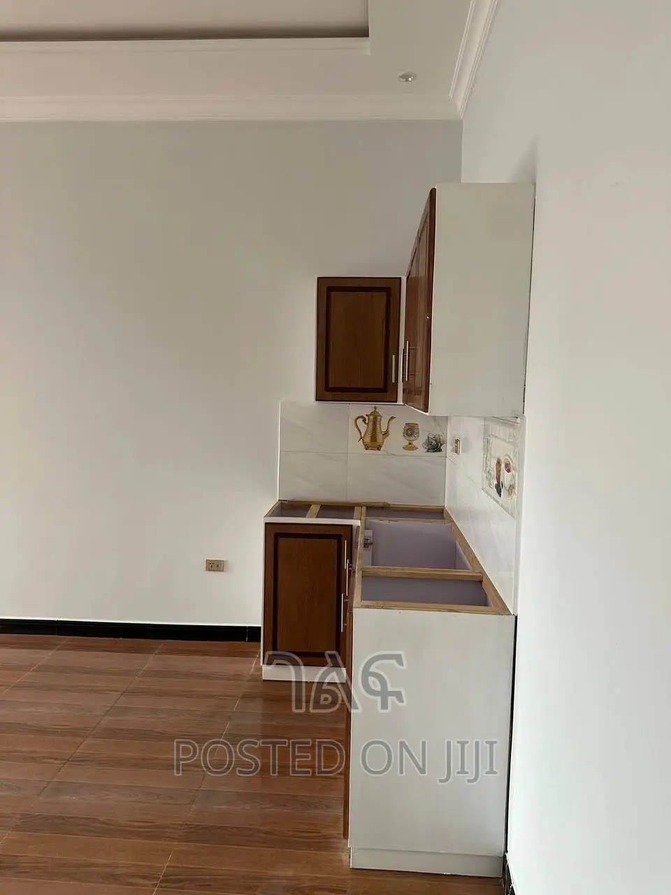 3bdrm Villa in Broker, Bole for sale