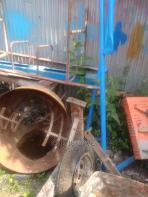 የሚሸጥ ዊንች 
3 Phese Winch With Accessor ዊንች