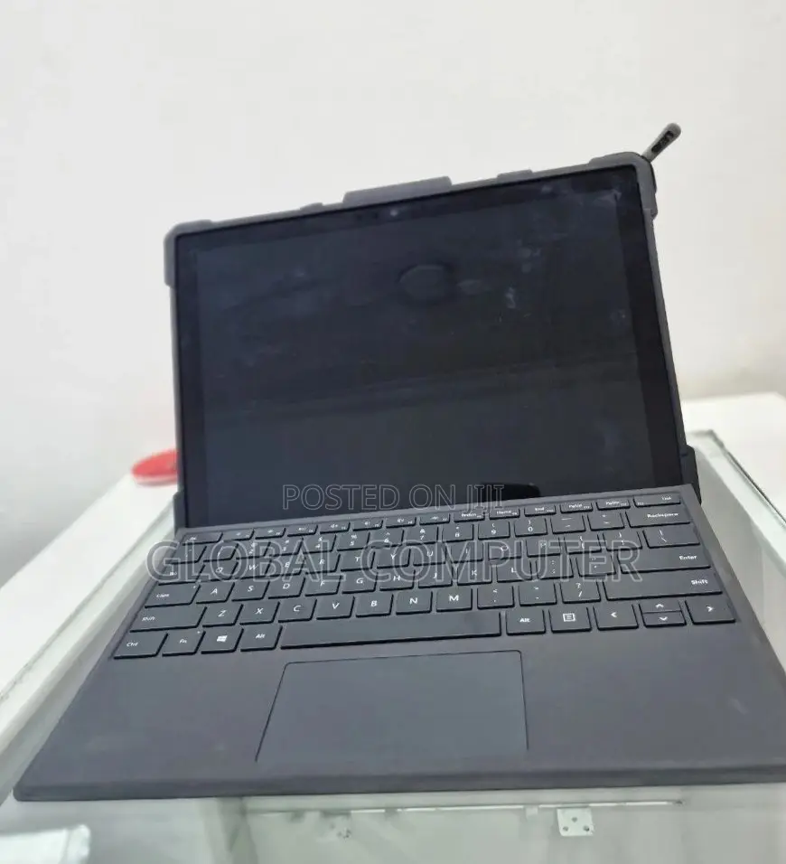 New Laptop Microsoft Surface Pro 6 8GB Intel Core I7 SSD 512GB