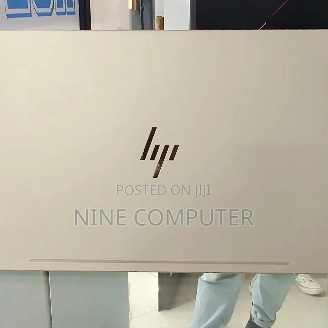 New Laptop HP Envy 14 8GB Intel Core I5 SSD 512GB