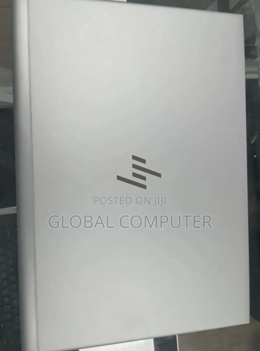 New Laptop HP 8GB Intel Core I7 HDD 1T