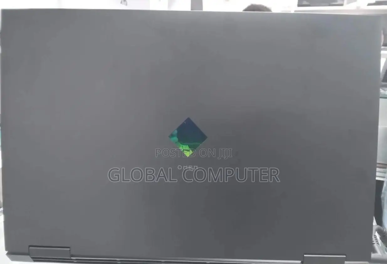 New Laptop HP Omen 17-An188nr 16GB Intel Core I7 SSD 512GB