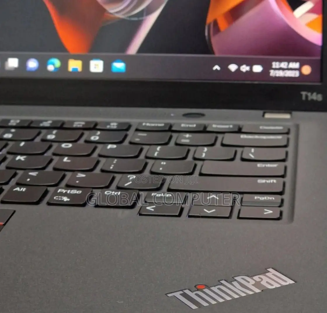 New Laptop Lenovo ThinkPad T14 16GB Intel Core I7 SSD 512GB