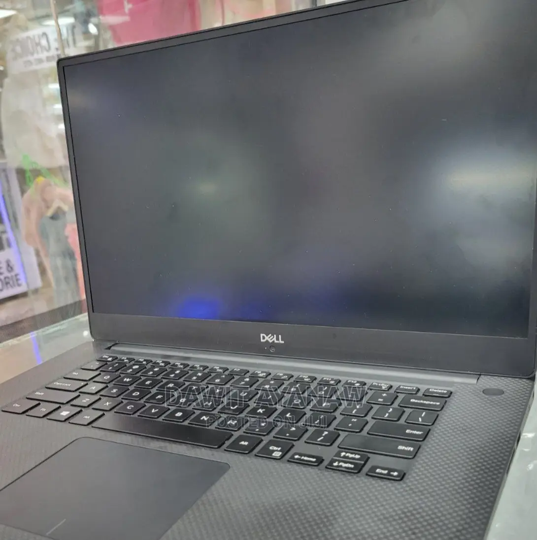 New Laptop Dell XPS 15 16GB Intel Core I5 SSD 512GB