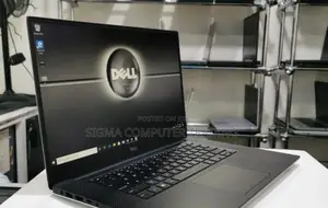 New Laptop Dell Precision 5520 16GB Intel Core I7 SSD 512GB