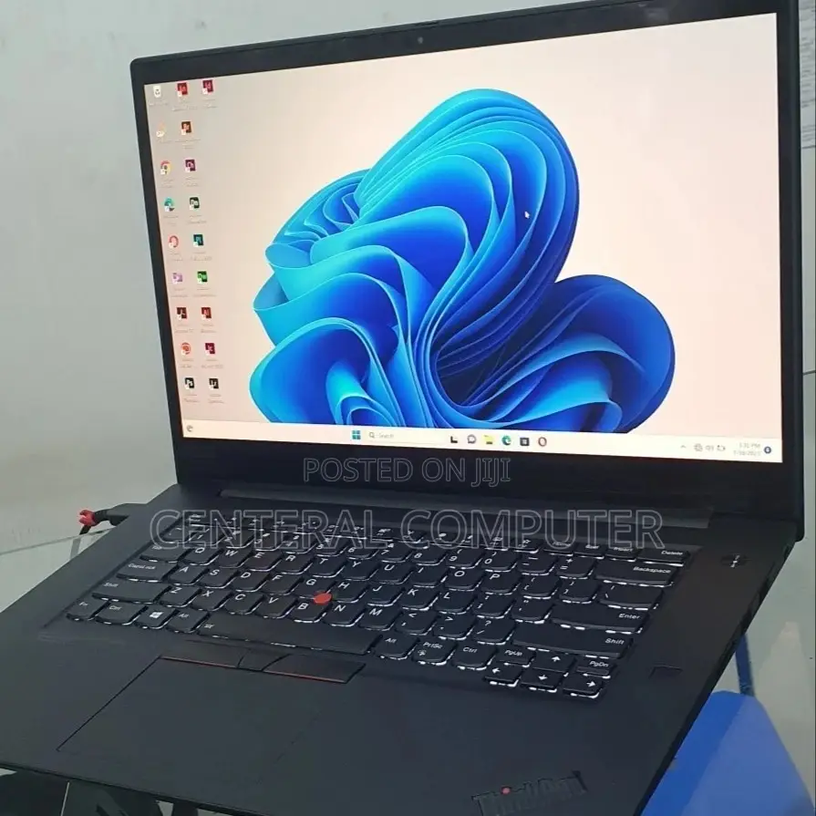 New Laptop Dell XPS 13 32GB Intel Core I7 SSD 512GB