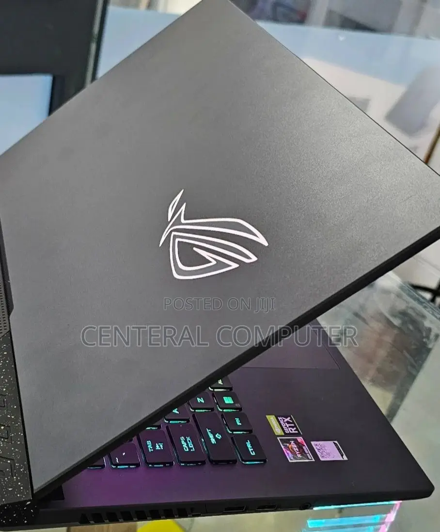 Laptop Asus ROG Strix G15 16GB Intel Core I9 SSD 1T