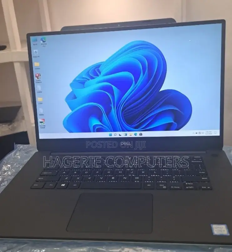 New Laptop Dell XPS 15 16GB Intel Core I7 SSD 512GB