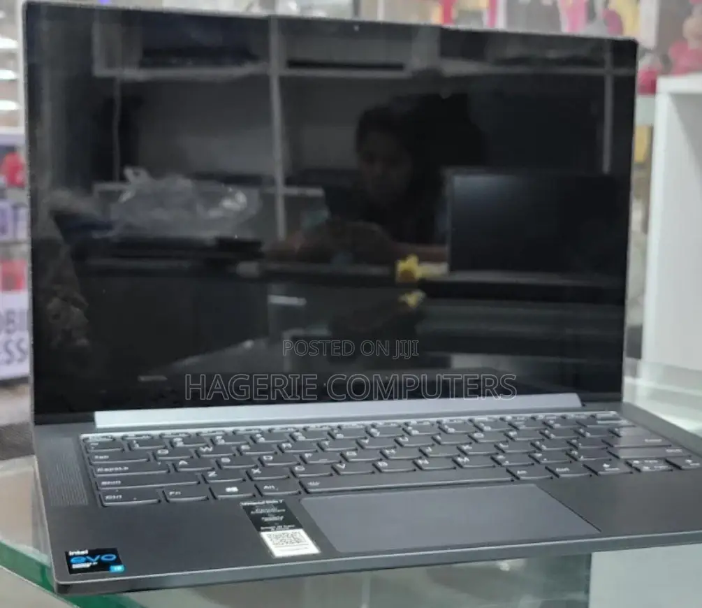 New Laptop Lenovo IdeaPad 720S 8GB Intel Core I5 SSD 512GB