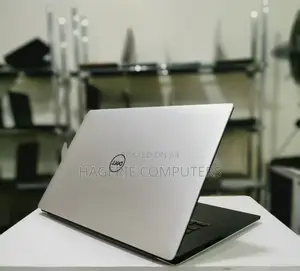 New Laptop Dell Precision 5520 16GB Intel Core I7 SSD 512GB