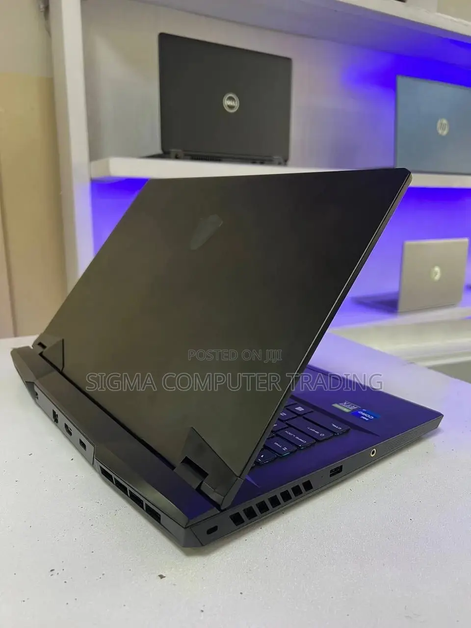 New Laptop MSI GP75 Leopard 16GB Intel Core I7 SSD 1T